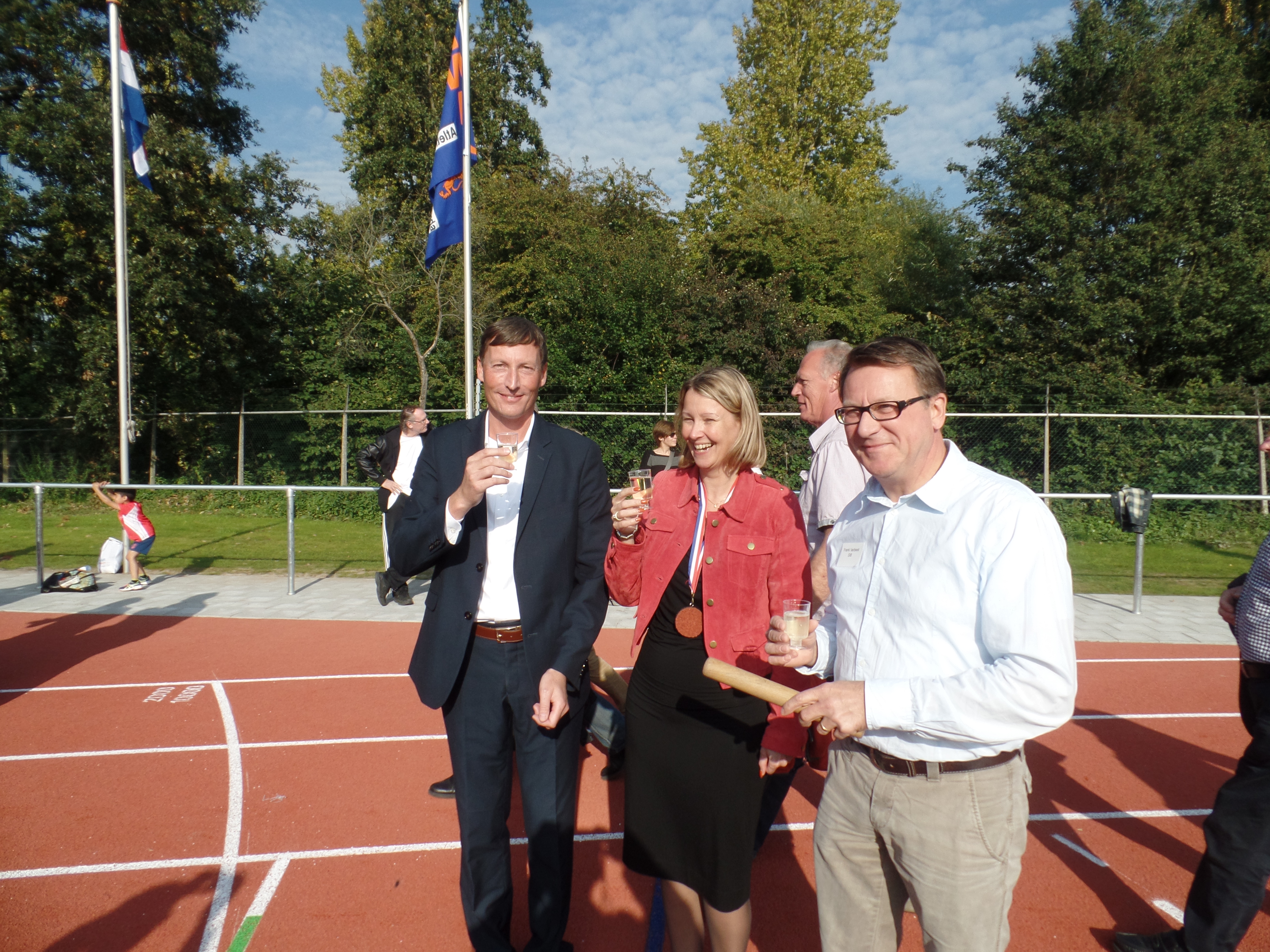 AV Gouda opent op feestelijke wijze haar nieuwe atletiekbaan