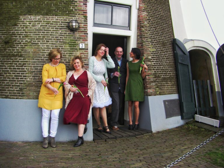 Za. 26-5: Vocalgroup DeeLite in molen De Mallemolen