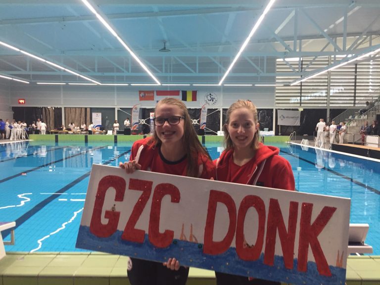 Widex GZC DONK op NJK Synchroonzwemmen