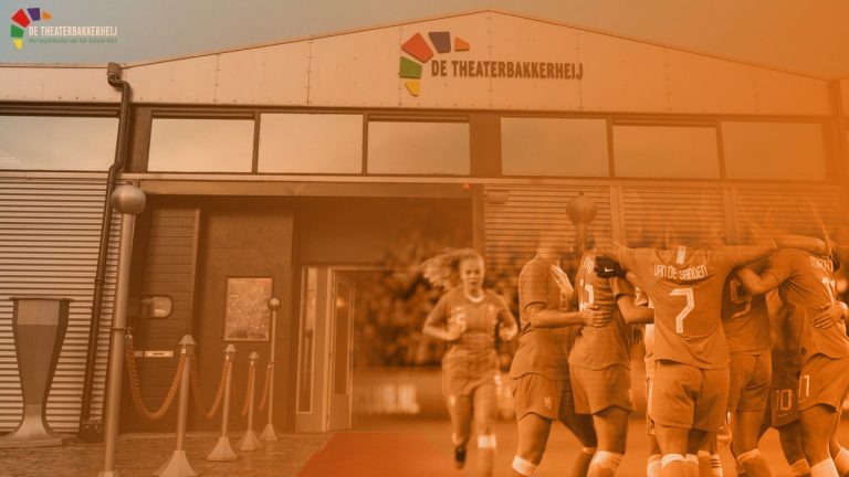 De Theaterbakkerheij kleurt oranje voor de finale van WK Vrouwenvoetbal