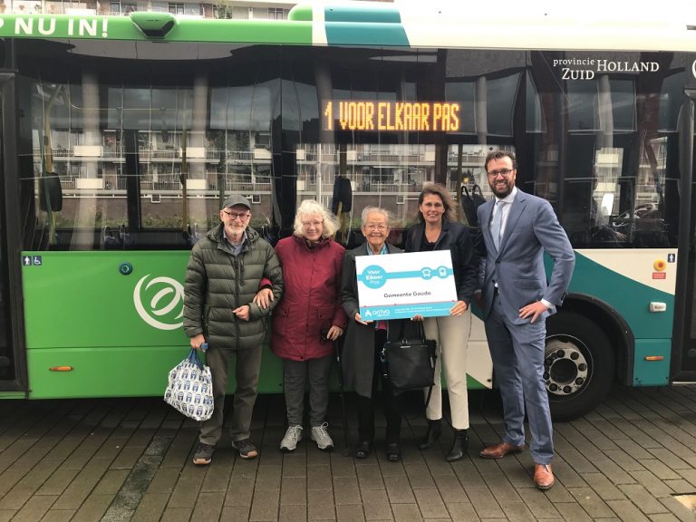 Gemeente Gouda en Arriva starten met de Voor Elkaar Pas: toegankelijk en voordelig OV-reizen met de bus