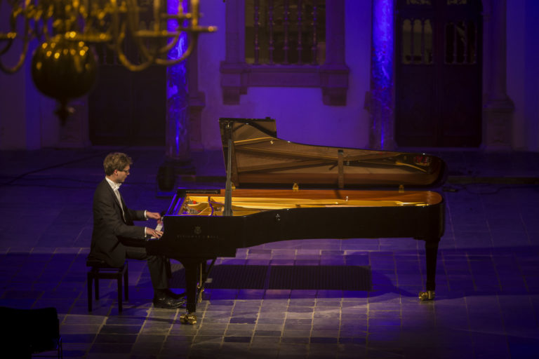 Za. 25-01: Pianoconcert: Een vrolijke avond in Wenen