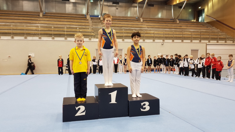 Goudse turner Gabriël v/d Weijde pakt goud