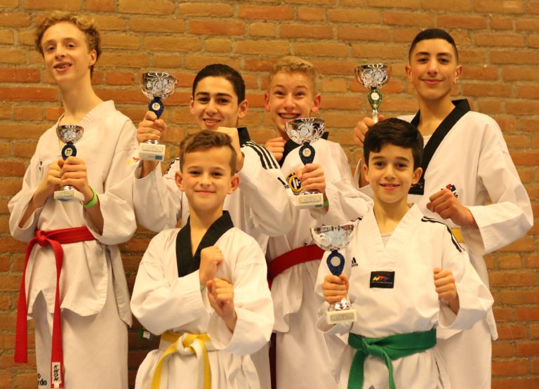 Vier titels voor Goudse Taekwondoka’s Akabbouz