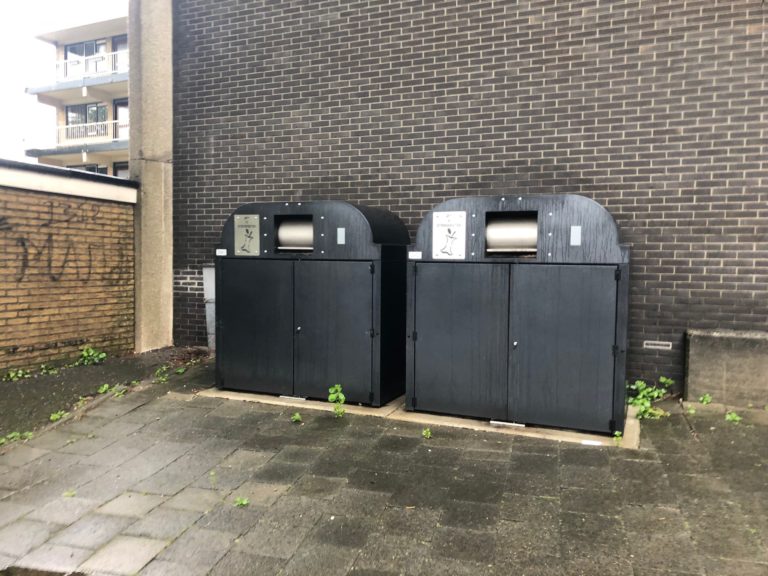 Nieuw zwerfafvalluikje in de afvalcontainers in Bodegraven-Reeuwijk