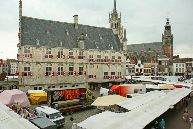 Donderdag warenmarkt afgelast