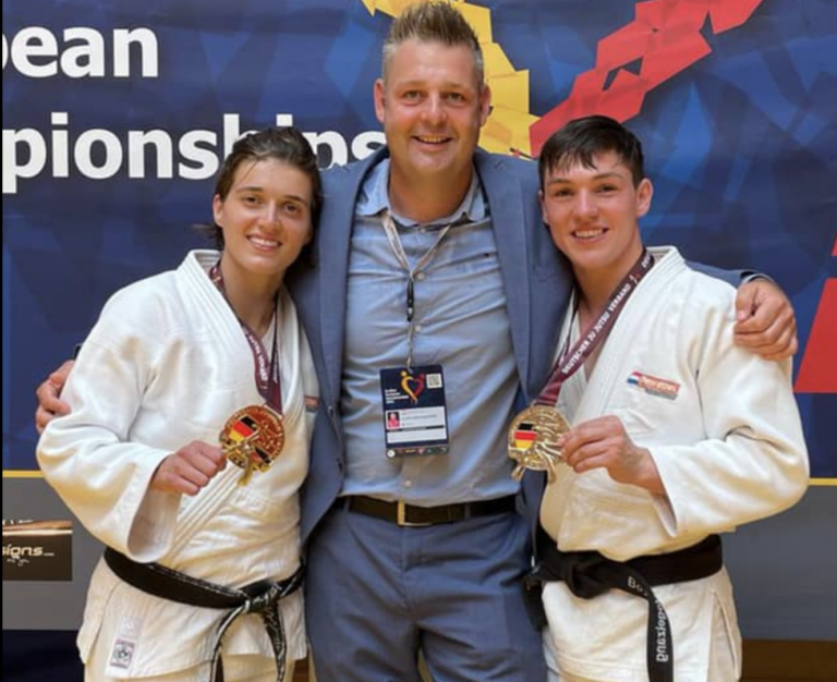 Aafke van Leeuwen en Boy Vogelzang Europees kampioen Jiujitsu