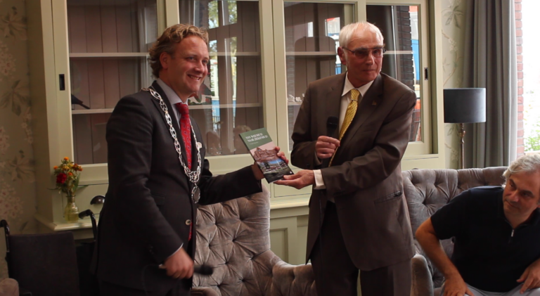 Lancering boek Van Weeshuis naar Ziekenhuis