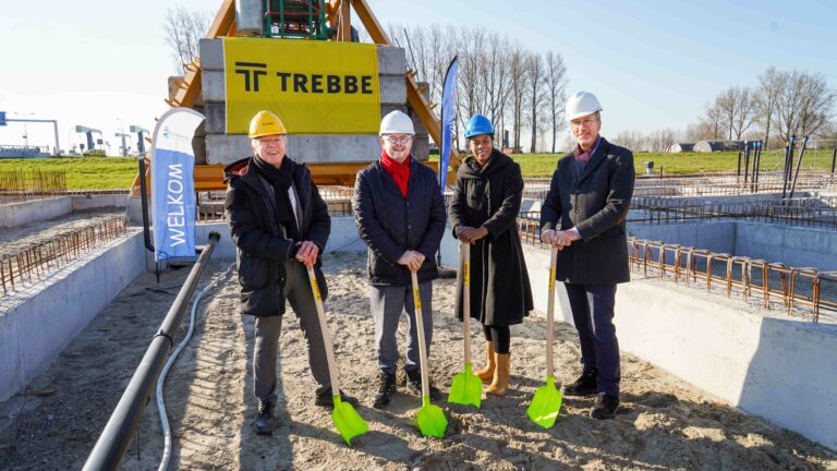 Feestelijke bijeenkomst werkzaamheden De Gouwe en De IJssel